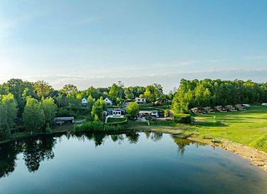Glampinglodge op veelzijdig vakantiepark - 13