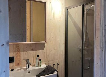 Prachtig tiny house in het bos - 8