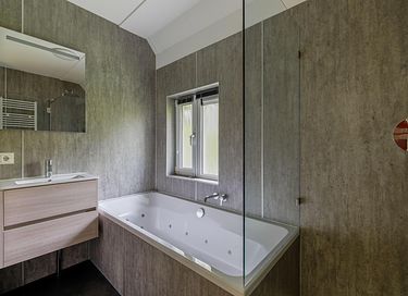 Luxuriöses Ferienhaus (6p) am Wasser - 12