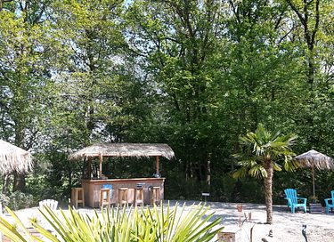 B&B with beach - 5
