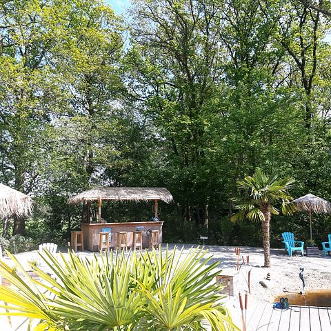 B&B with beach - 5