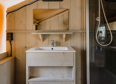 Luxury glamping lodge with private hot tub - 13