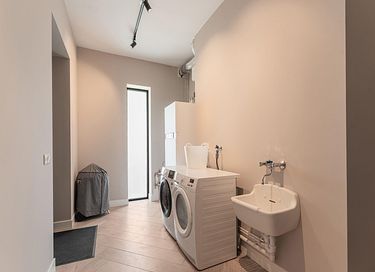 Wellnessvilla aan het water met sauna - 31