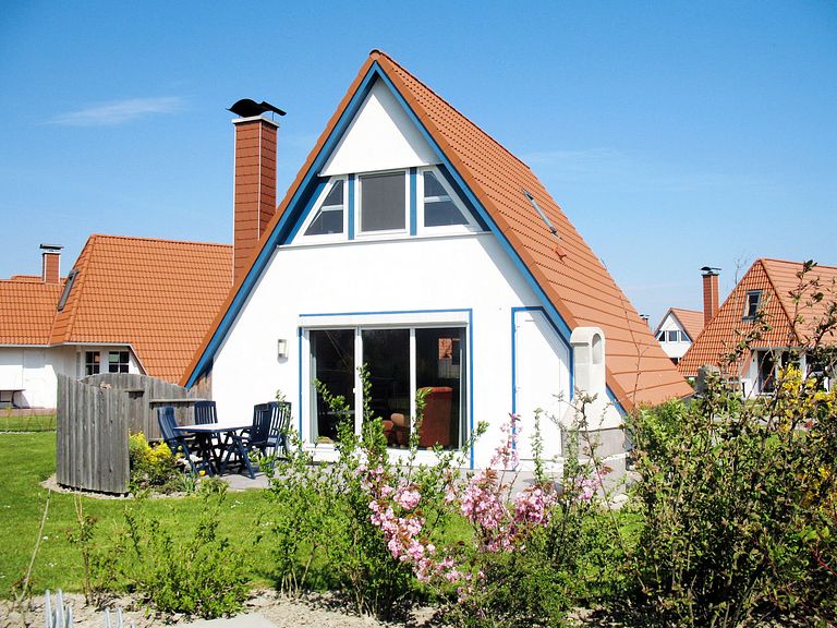 Hondvriendelijk familieverblijf aan de kust - 1