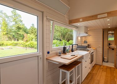 Schönes Tiny House mit Teich und Feuerstelle - 18