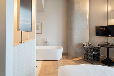 Romantische hotelkamer aan het water - 5