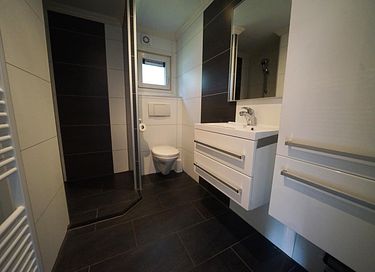Gezellig chalet voor 6 personen  - 8