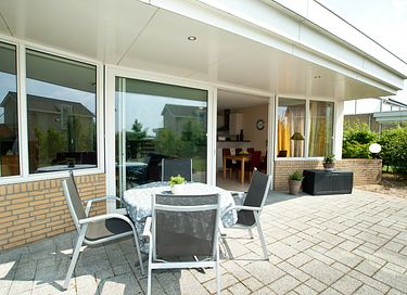 Schönes Haus mit Dachterrasse und großem Garten - 3