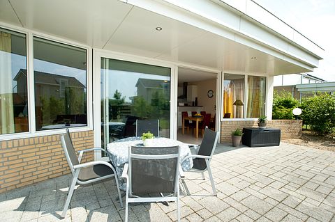 Schönes Haus mit Dachterrasse und großem Garten - 3