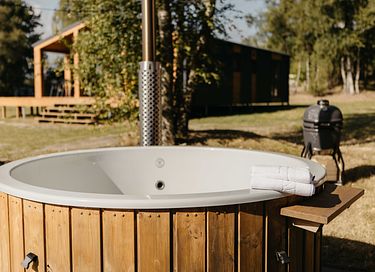 Cottage avec jacuzzi et vue sur un lac - 33