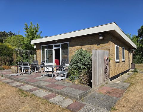 Joli bungalow à Texel avec grand jardin - 2