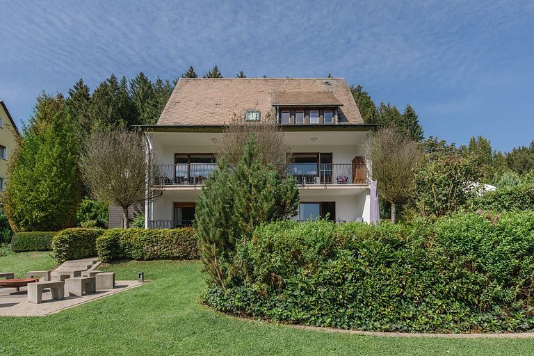 Maison de campagne spacieuse avec sauna privé et cabane de barbecue - 1