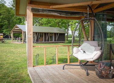 Luxe familielodge met hottub in Twente - 9