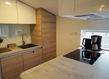 Modern holiday home in a wooded area - 6