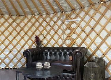 Prachtige yurt aan het water - 10