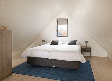 4-person beach house on a Frisian lake - 14