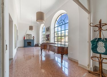 Vacation villa with private pool in Italy - 7