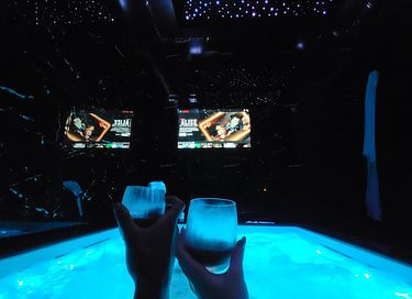Romantische Wohnung mit privatem Jacuzzi - 3
