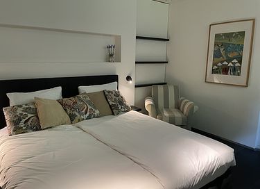 Moderne Waldvilla mit Jacuzzi und großem Garten - 12