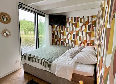 Unieke waterbeleving op luxe woonboot - 10