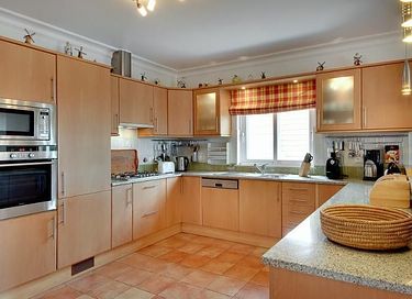 Luxe groepsaccommodatie met zwembad - 12