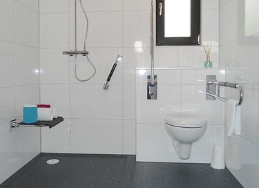 Modern huis met buitenzwembad - 8