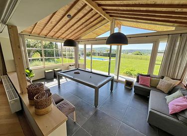 Ruime villa met zwembad, sauna en grote tuin - 6