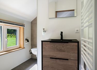 Luxe kapschuur in Friese natuur met jacuzzi - 15