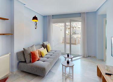 Luxury apartment with hot tub by the sea - 3