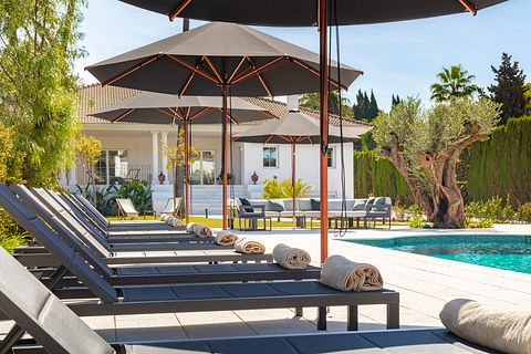 Luxury villa near the sea for up to 20p. - 4