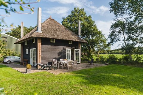 Dormir dans 2 chalets en meule de foin pour 10 personnes - 3