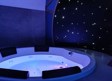 Overnacht in een andere wereld in dit hotel - 17