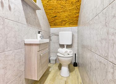 Quiet holiday home with pool - 22