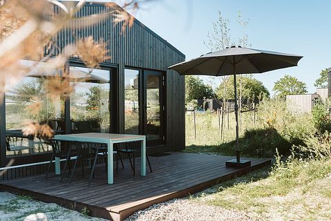 Tiny house op loopafstand van strand en zee - 3