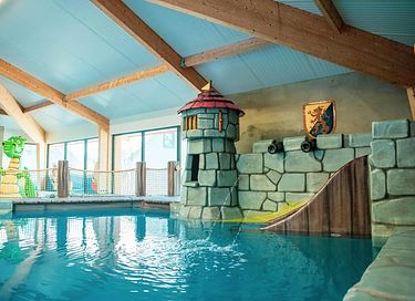 Bungalow met recreatievijver en zwembad - 24