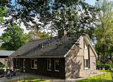 Group accommodation with cinema and wellness - 23