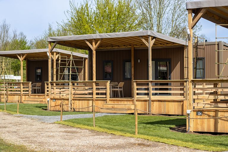 Luxus-Lodge (6p) in den Hügeln von Limburg - 1