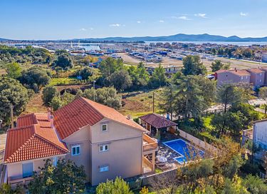 Villa de vacances (10p) avec piscine privée - 36