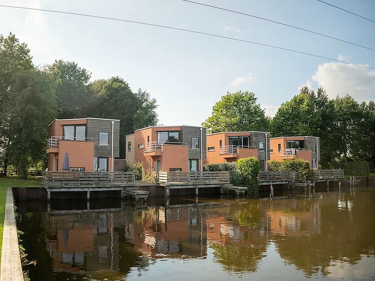 Vakantiehuis (6p) met zicht op jachthaven - 1
