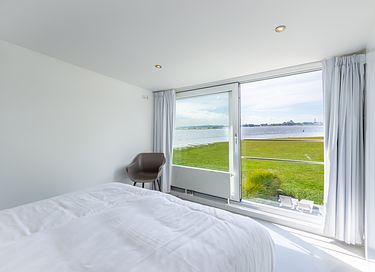 Waterfront vacation home in Zeeland - 11
