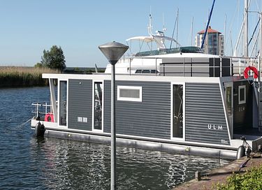 Houseboat (max 4 pers) in harbor Lelystad - 2