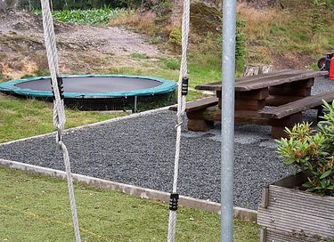 Chalet met uitzicht over een recreatiemeer - 12