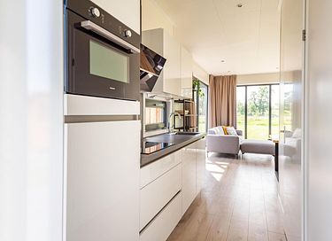 Lodge de luxe au bord de l'eau avec sauna et bain à remous - 8