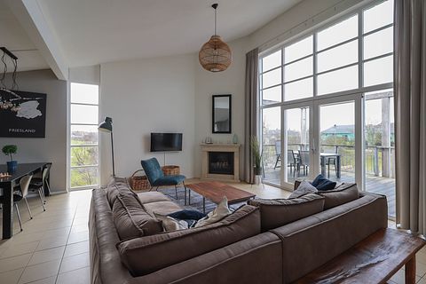 Stijlvolle strandvilla met hottub en uitzicht - 5