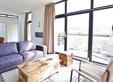 Modern ingericht chalet met hottub  - 4