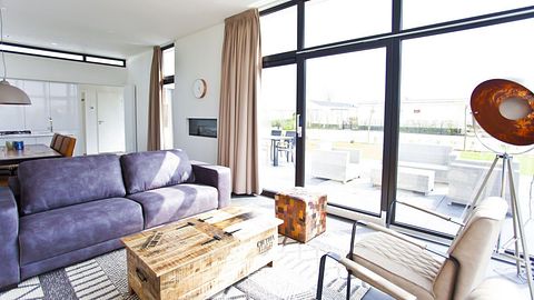 Modern ingericht chalet met hottub  - 4