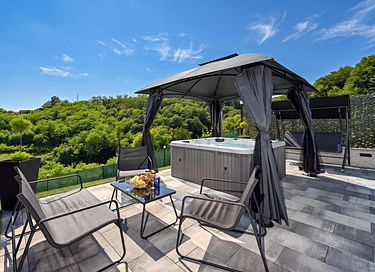 Rural wellness house with pool - 22