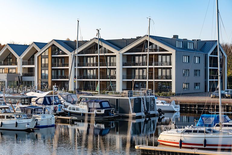 Apartment with sauna by the water - 1