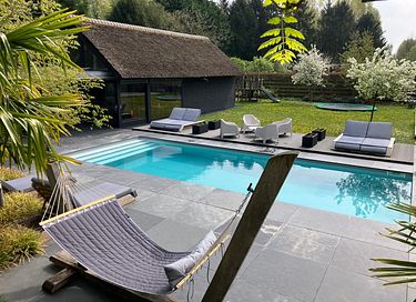 Hébergement familial de luxe avec piscine - 4