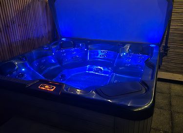 Tiny Lodge met privé jacuzzi - 21